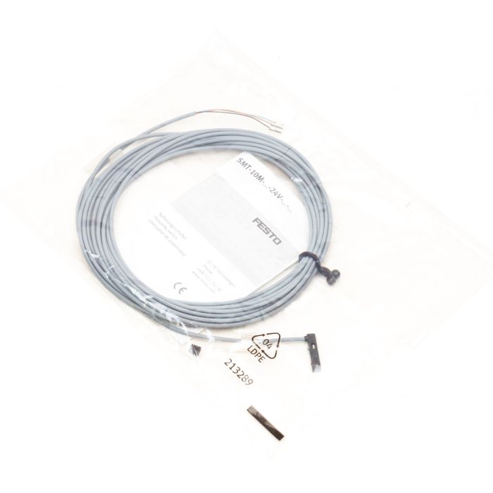 FESTO SMT-10M-PS-24V-E-5-0-0E (551372), Proximity sensor, SMT10MPS24VE500E main product photo