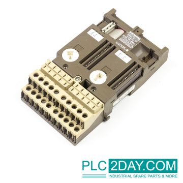 Siemens 6ES5700-8MA11 Bus Module at PLC2Day.com
