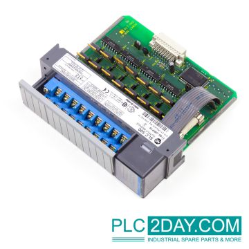 ALLEN BRADLEY 1746-OBP16 Output Module 6.4A 250 MA 20.4-26.4VAC 16 Output,