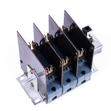 ABB OESA00-63-2 (1SCA022157R7790) Switch Fuse at PLC2Day.com