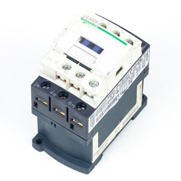 Schneider Electric  LC1D09BD + LAD4TBDL  at PLC2Day.com