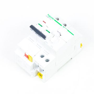 Schneider Electric IC60N-C4A + VIGI IC60  at PLC2Day.com