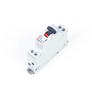 Legrand DX3 C4  at PLC2Day.com