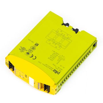 Pilz PNOZ mo4p 773536 Safety Relay at PLC2Day.com