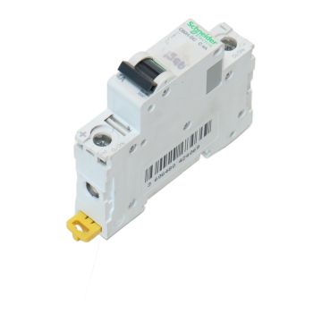 A9N61504 Schneider Electric "A9N61504 Schneider Electric Miniature Circuit Breaker - C60H - 1 Pole - 4 A",