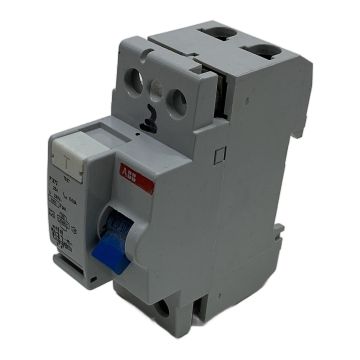F 372 25/0.03A ABB Low-voltage circuit breaker,