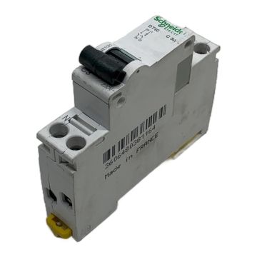 DT40 A9N21021 Schneider Electric Miniature Circuit Breaker,