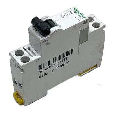 DT40 C 10A A9N21024 Schneider Electric Miniature Circuit Breaker,