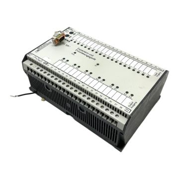 S5-101U 6ES5 101-8UC11 Siemens Programmable Logic Controller Unit,