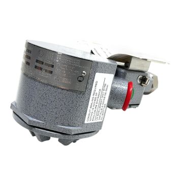 W3-P706H-S2N-T5-K1 Beta Industrial Pressure Switch,