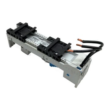 32431 EQUES EasyConnector Wohner Busbar System Adapter,