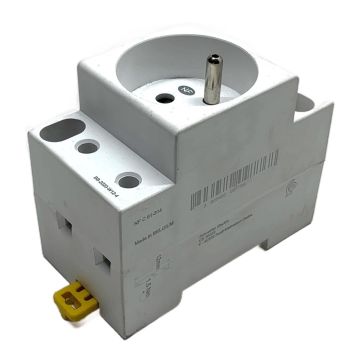 A9A15306 Schneider Electric DIN Rail Socket Outlet,