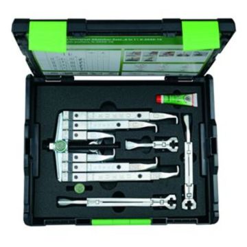 • Article: K-2030-10 2-en 3-armige trekkers in kist • Manufacturer: Kukko • Condition: New • Price: Attractive!